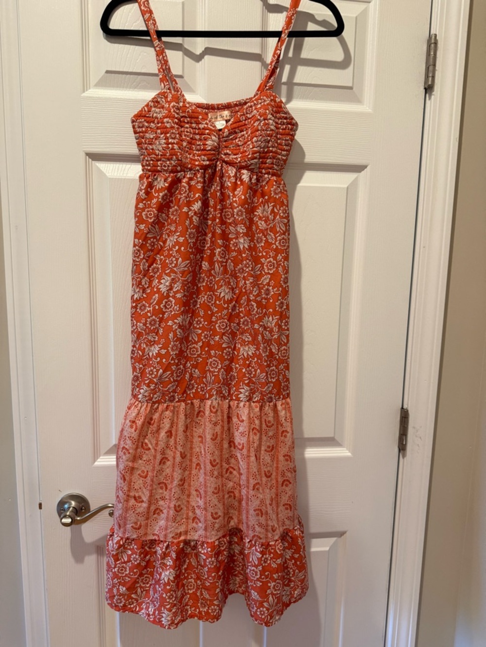 Orange Floral Maxi Dress ** Bundle 5+ items and name your offer!!! 💖💞